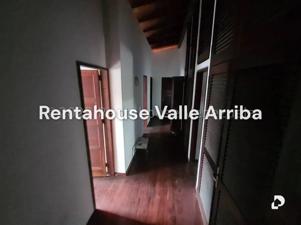Terreno en Santa Fe Sur, Caracas – 26