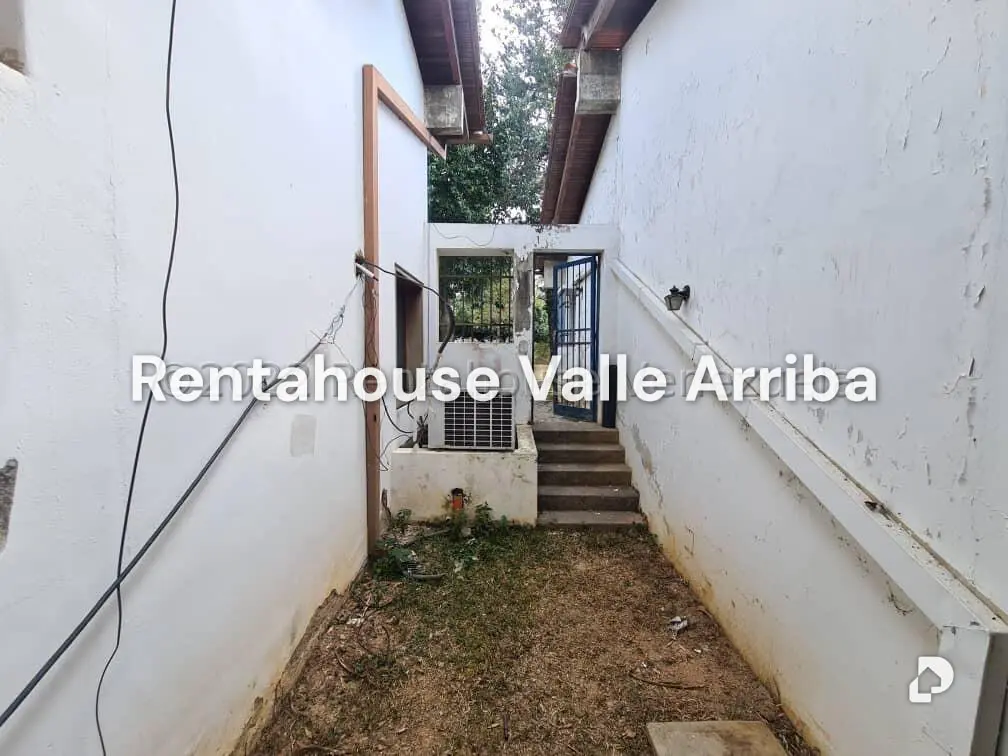 Terreno en Santa Fe Sur, Caracas – 30