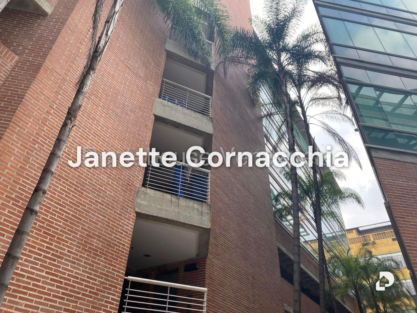 Oficina en Boleíta Norte, Caracas – 17