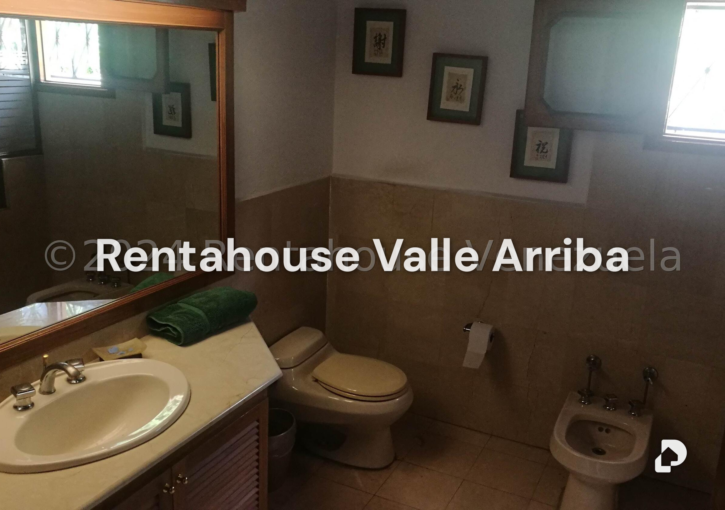 House in Colinas de Bello Monte, Caracas – 24