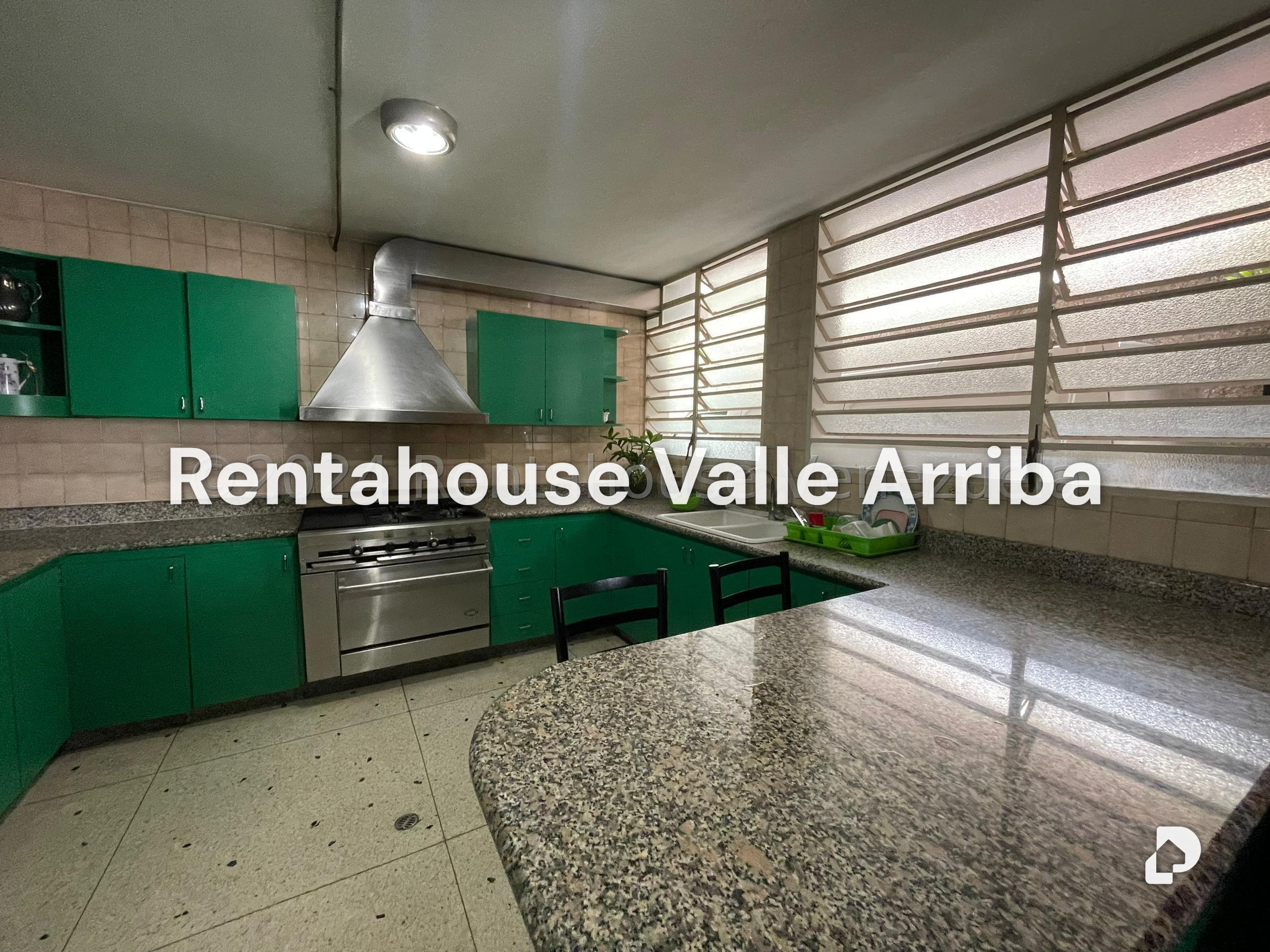 Casa en Colinas de Bello Monte, Caracas – 13