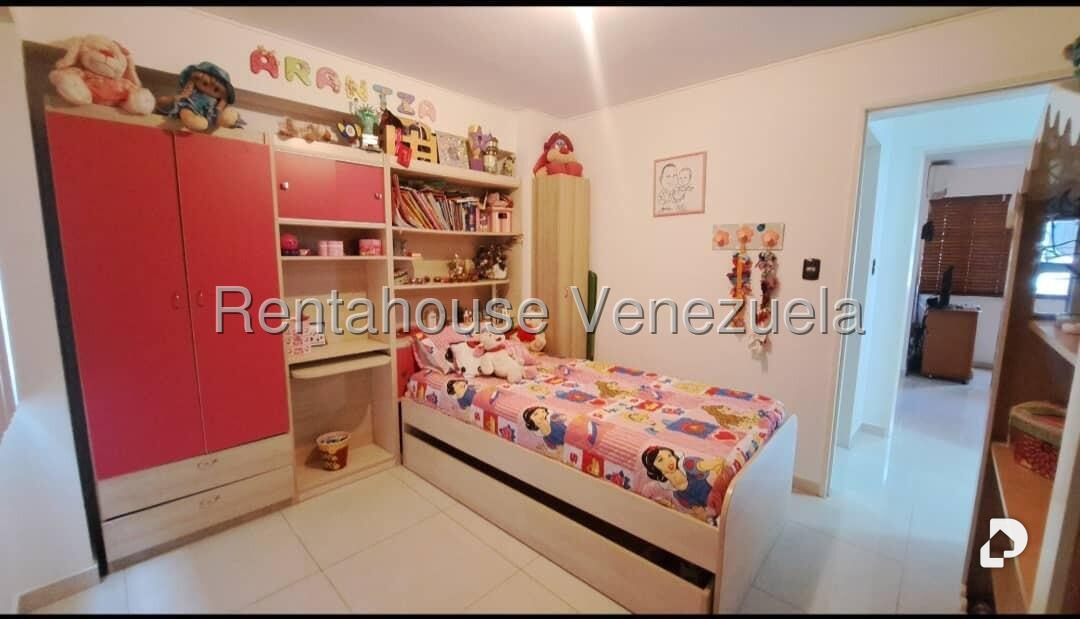 Apartamento en El Paraíso, Caracas – 17