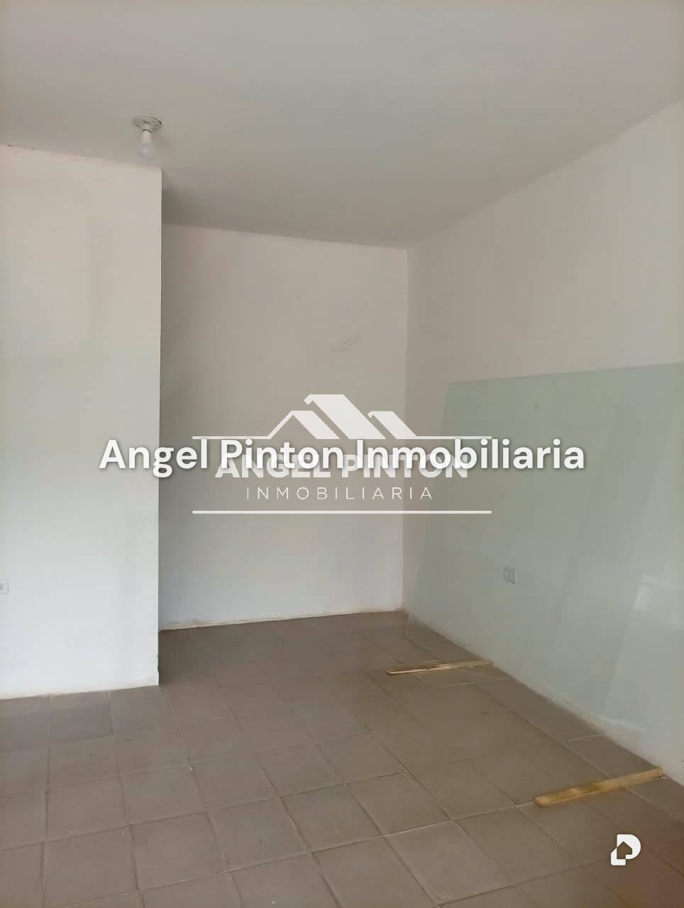 Local comercial en Sur America, San Francisco – 1