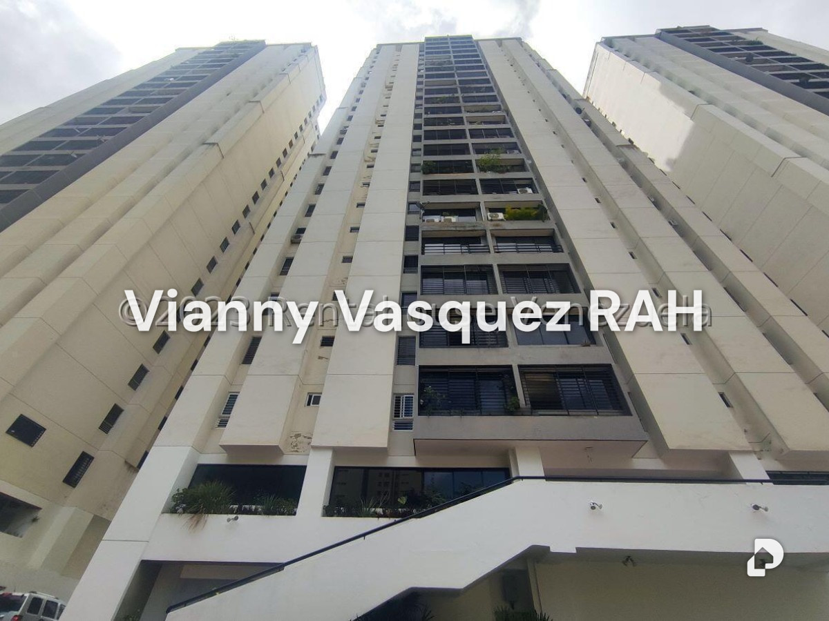 Apartamento en El Cigarral, Caracas – 18