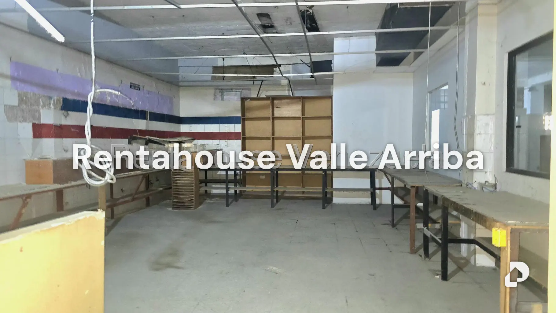 Local comercial en Piedra Azul, Caracas – 11