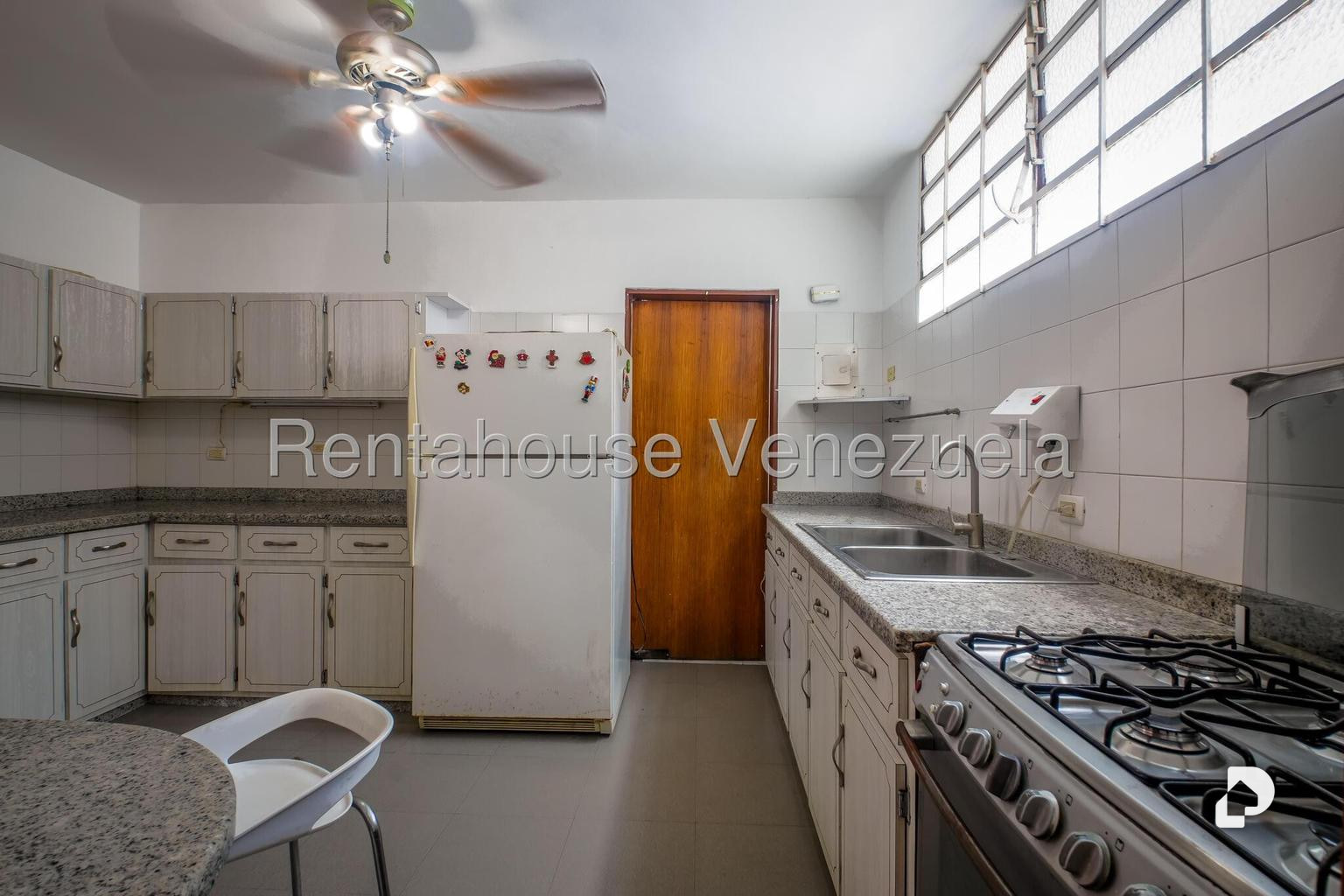 Casa en Santa Fe Norte, Caracas – 9