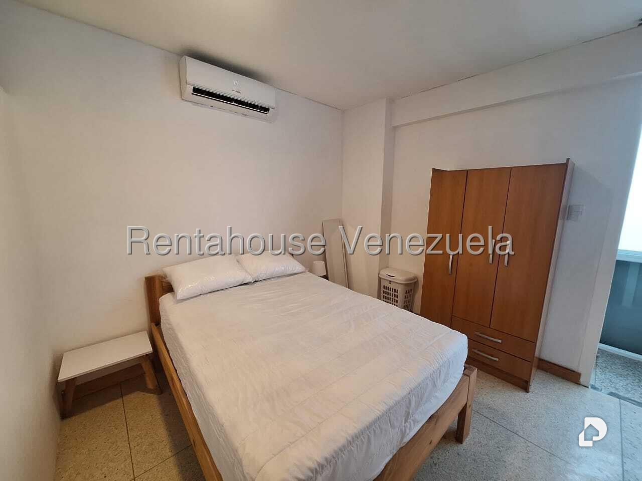 Apartamento en Los Palos Grandes, Caracas – 8
