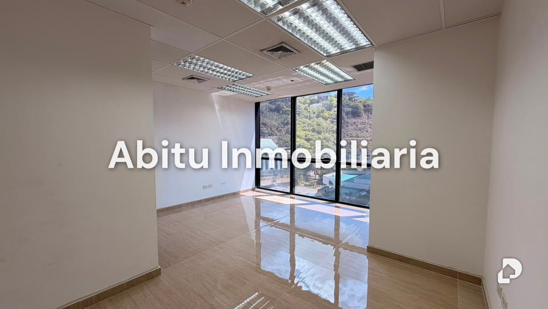 Oficina en Chuao, Caracas – 6