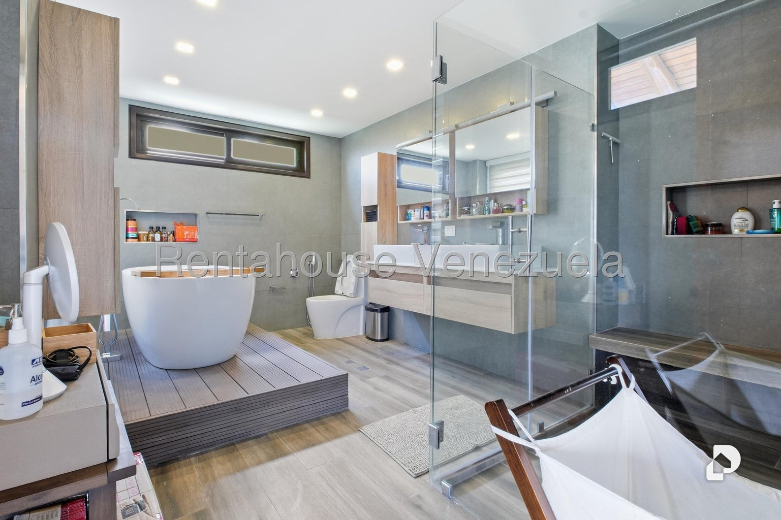 Casa en Alto Hatillo, Caracas – 14