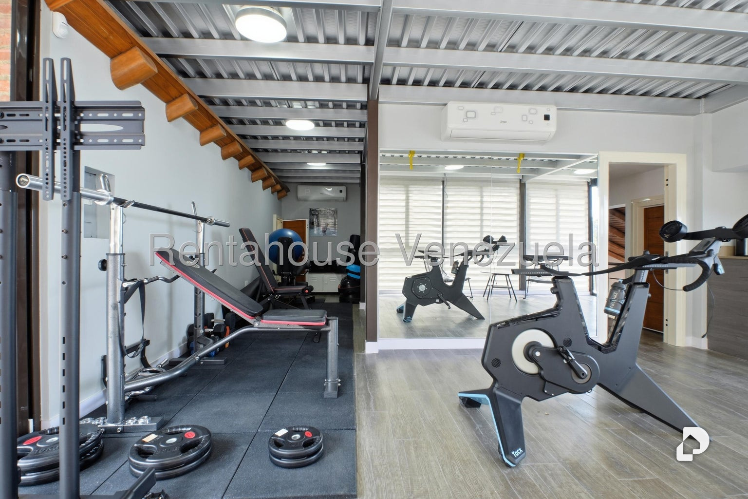 Casa en Alto Hatillo, Caracas – 18