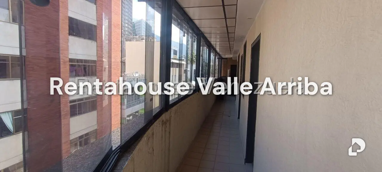 Edificio en Chacao, Caracas – 24