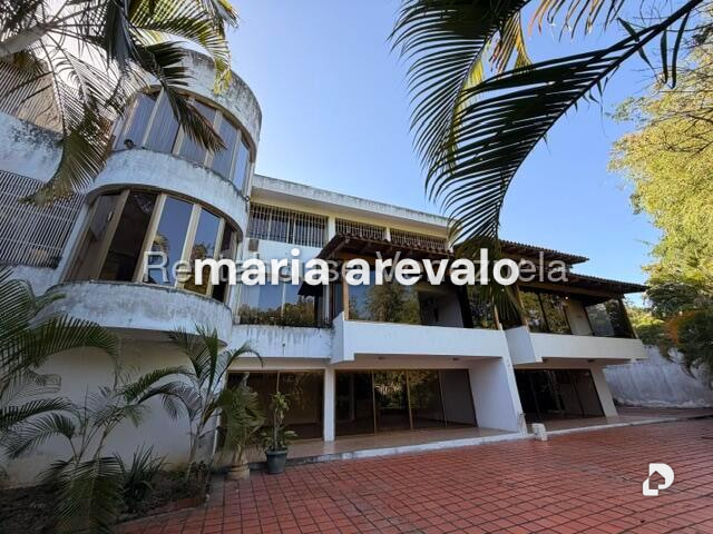 House in Colinas del Tamanaco, Caracas – 6