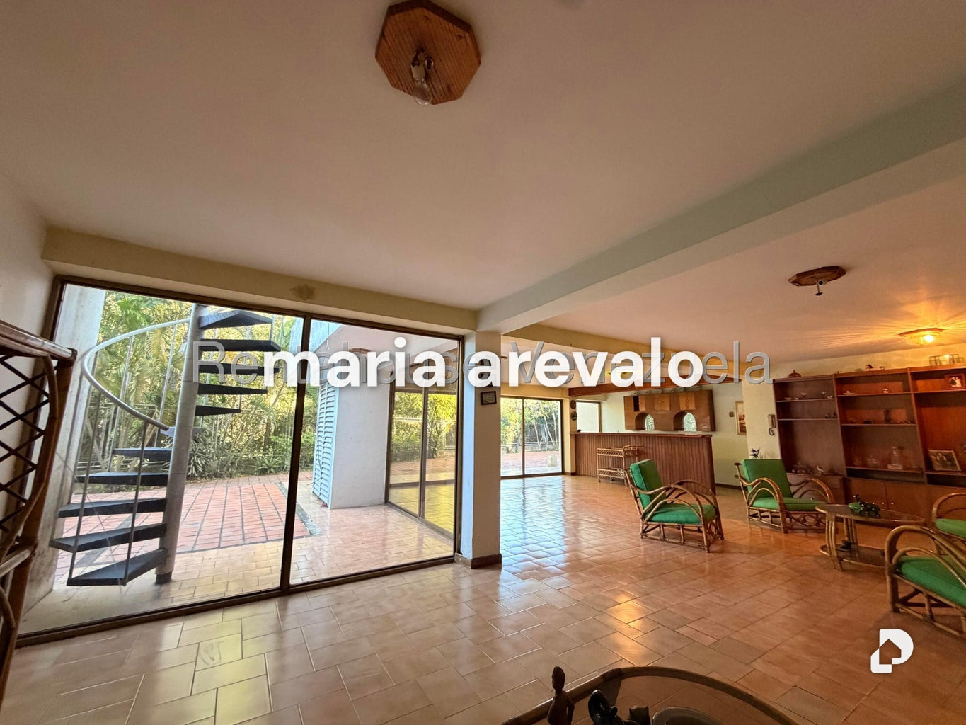 House in Colinas del Tamanaco, Caracas – 13
