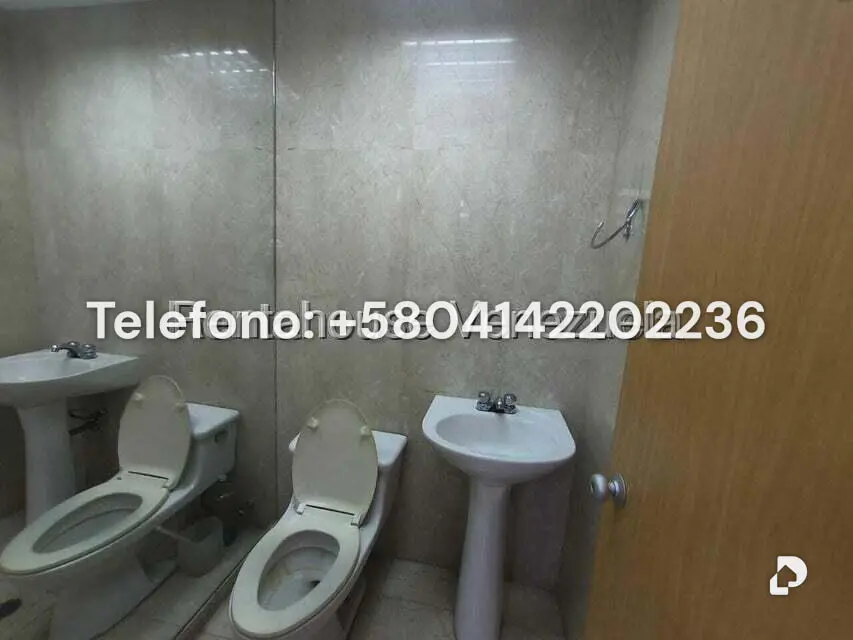 Local comercial en El Rosal, Caracas – 18