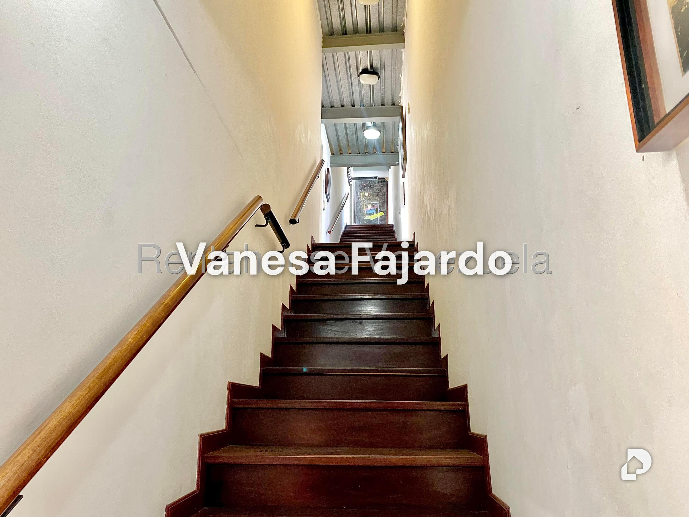 Edificio en Los Chorros, Caracas – 18