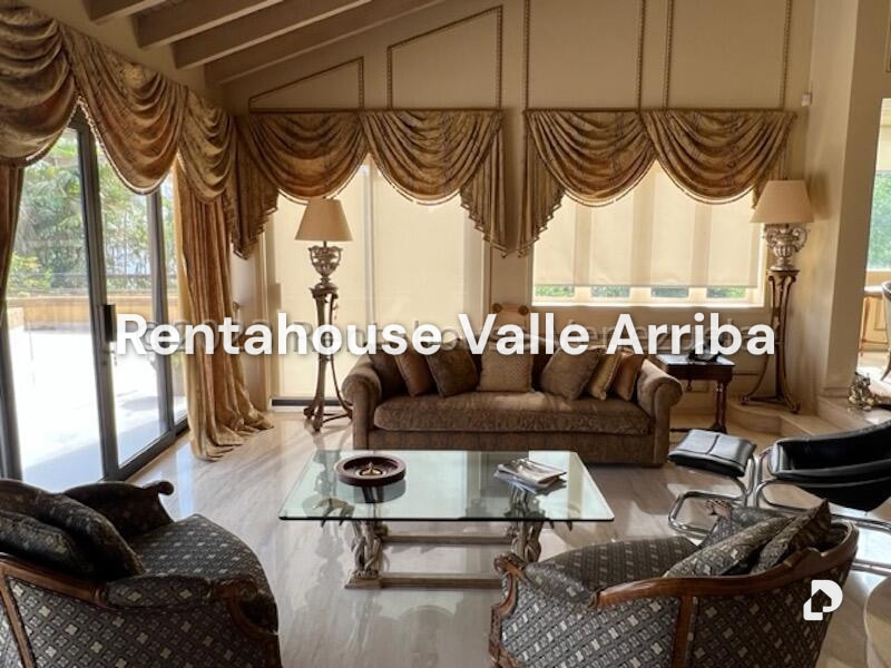 Casa en Alto Hatillo, Caracas – 16