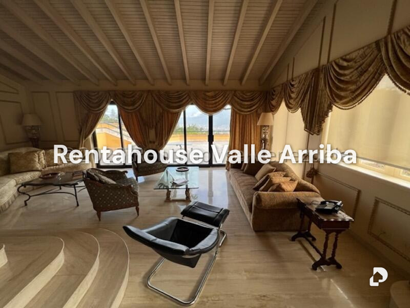 Casa en Alto Hatillo, Caracas – 13