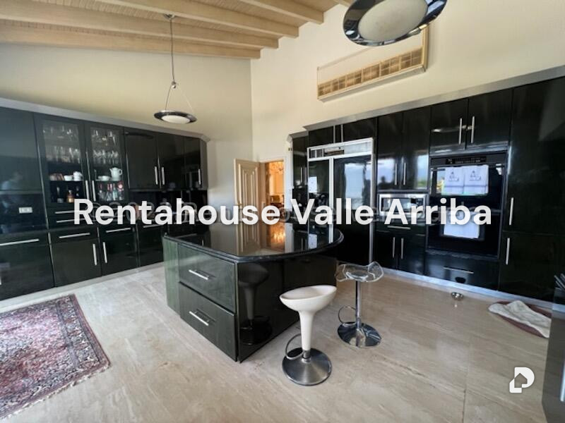 Casa en Alto Hatillo, Caracas – 20