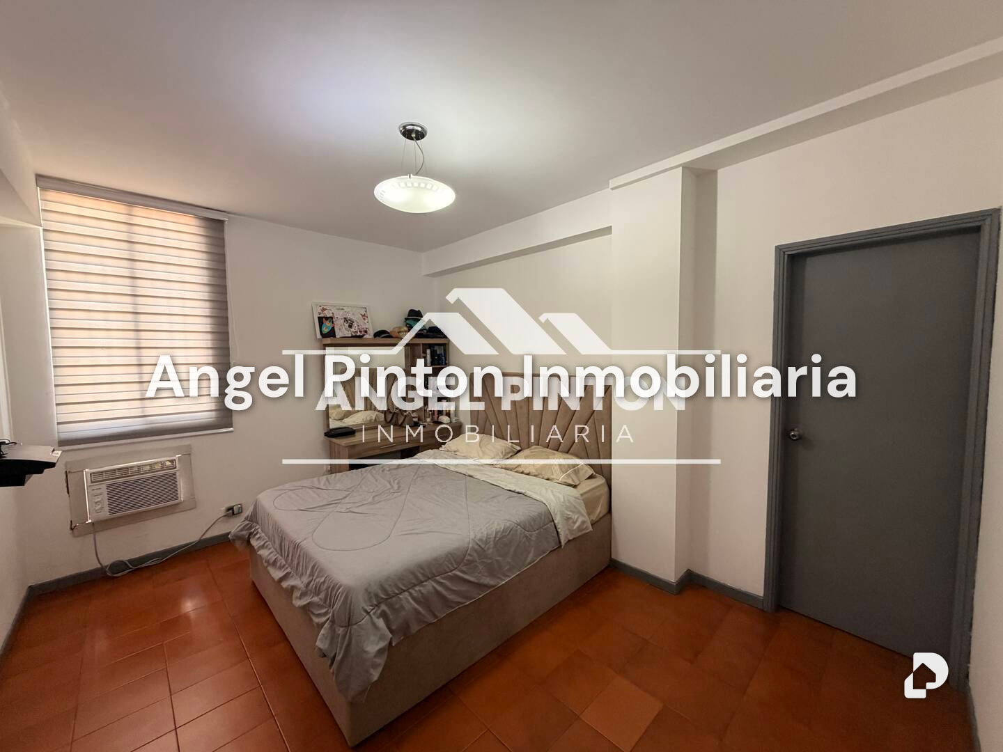 Apartamento en Avenida Las Delicias, Maracaibo – 18