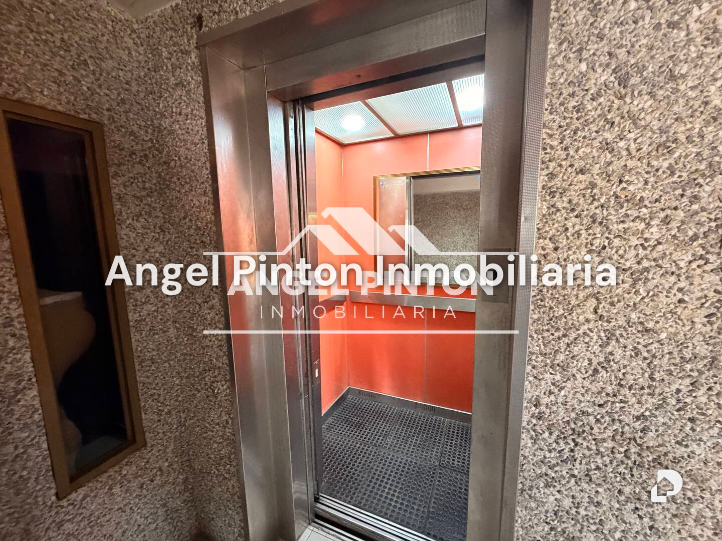 Apartamento en Avenida Las Delicias, Maracaibo – 15