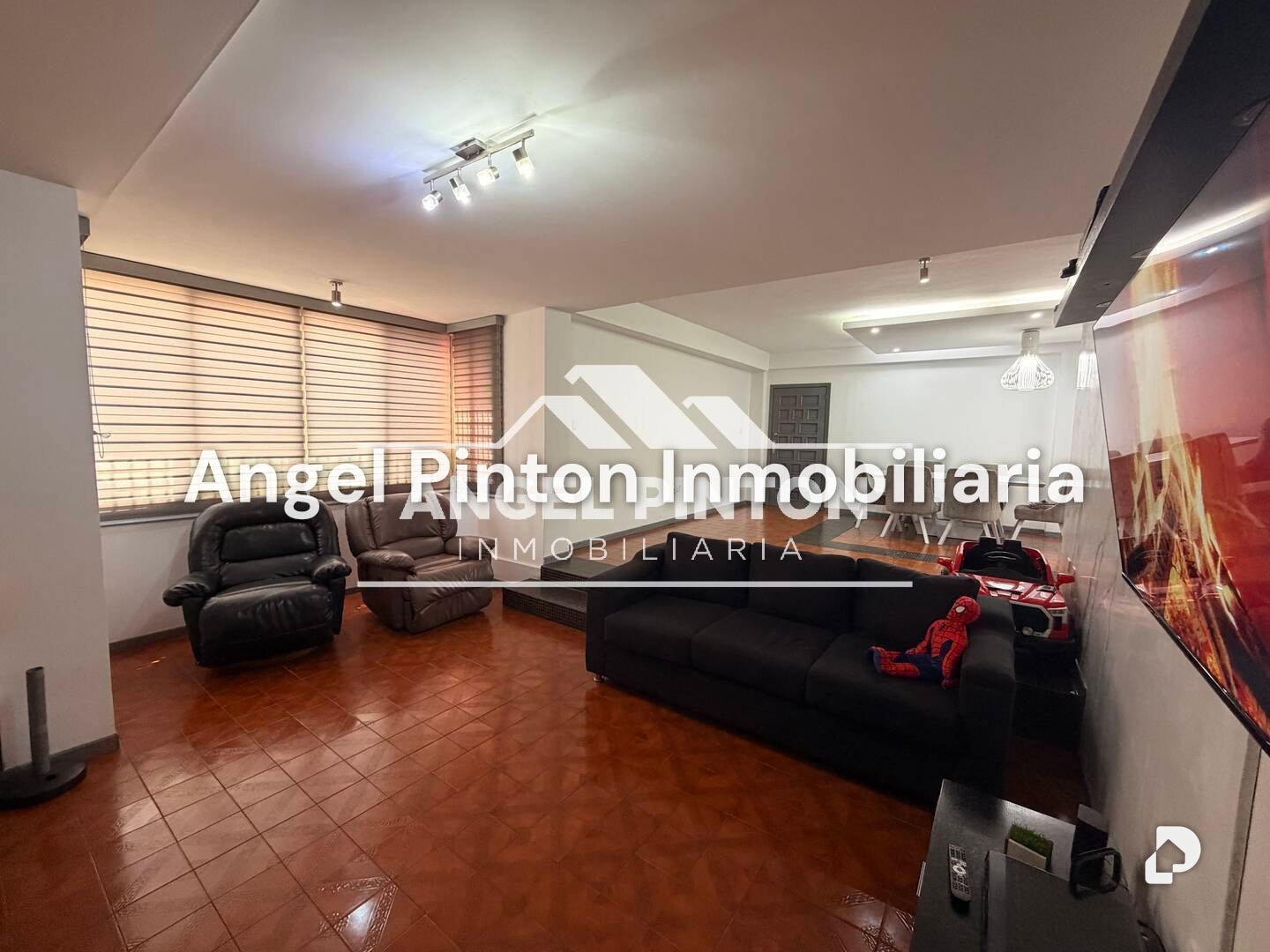 Apartamento en Avenida Las Delicias, Maracaibo – 3