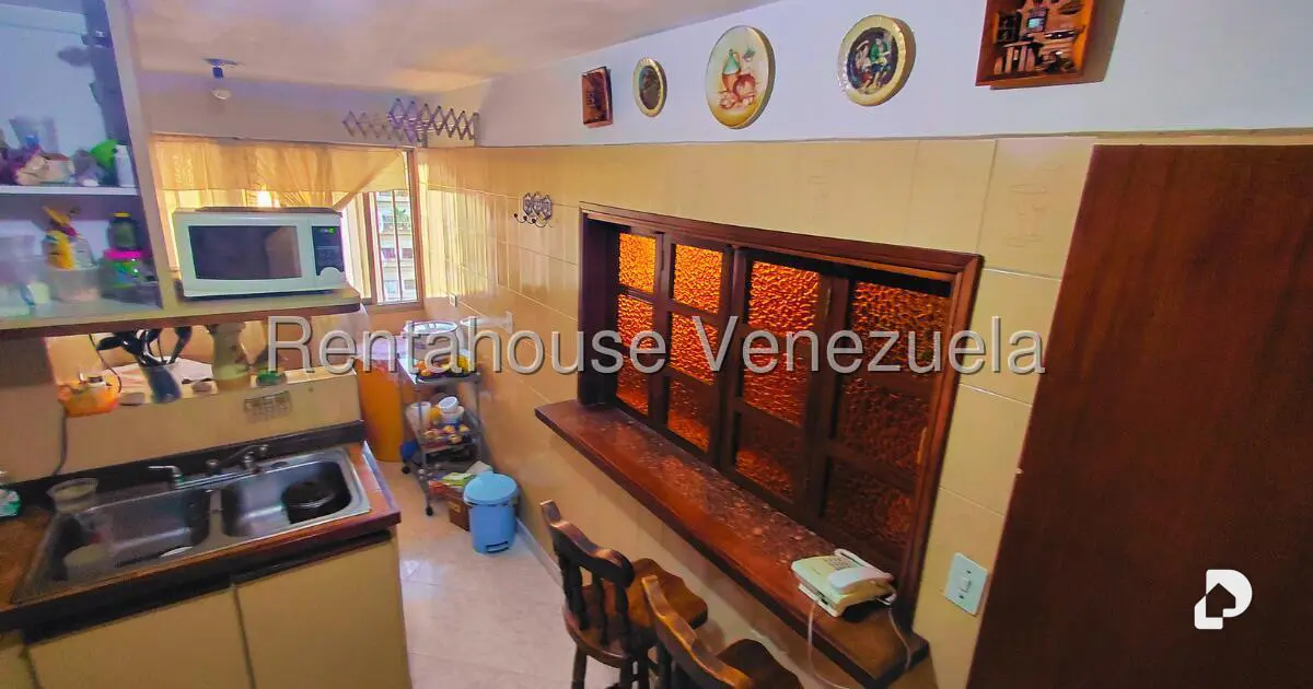 Apartamento en El Paraíso, Caracas – 3