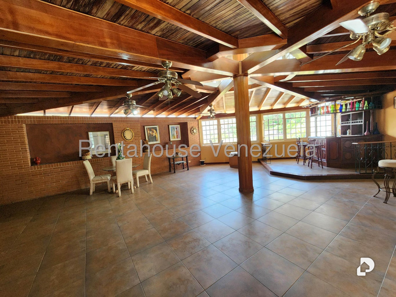 Casa en Colinas de Bello Monte, Caracas – 55
