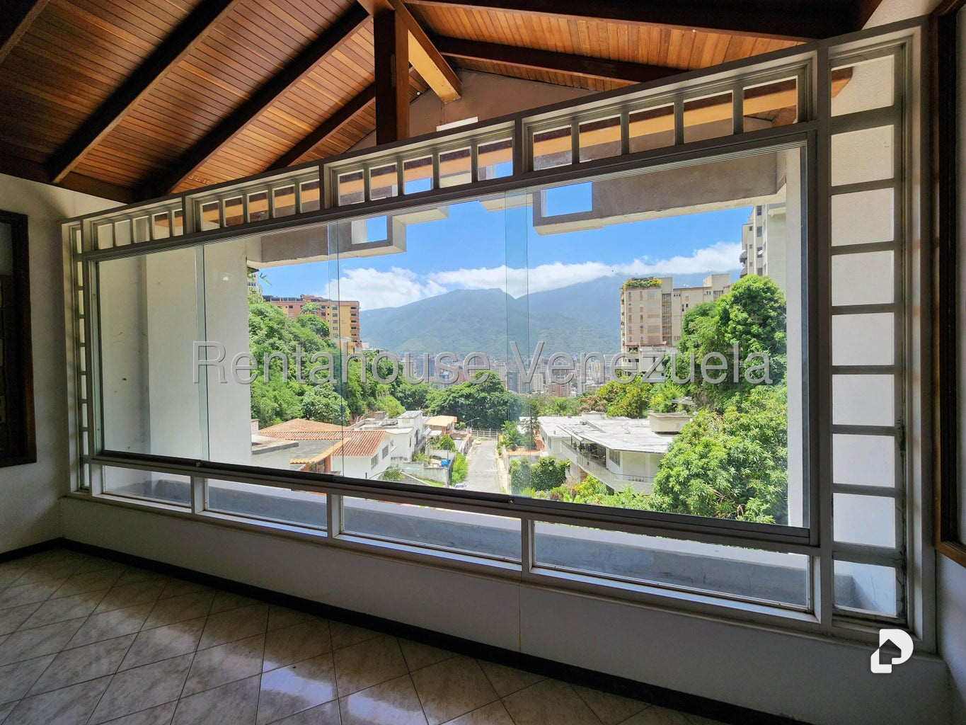 Casa en Colinas de Bello Monte, Caracas – 37