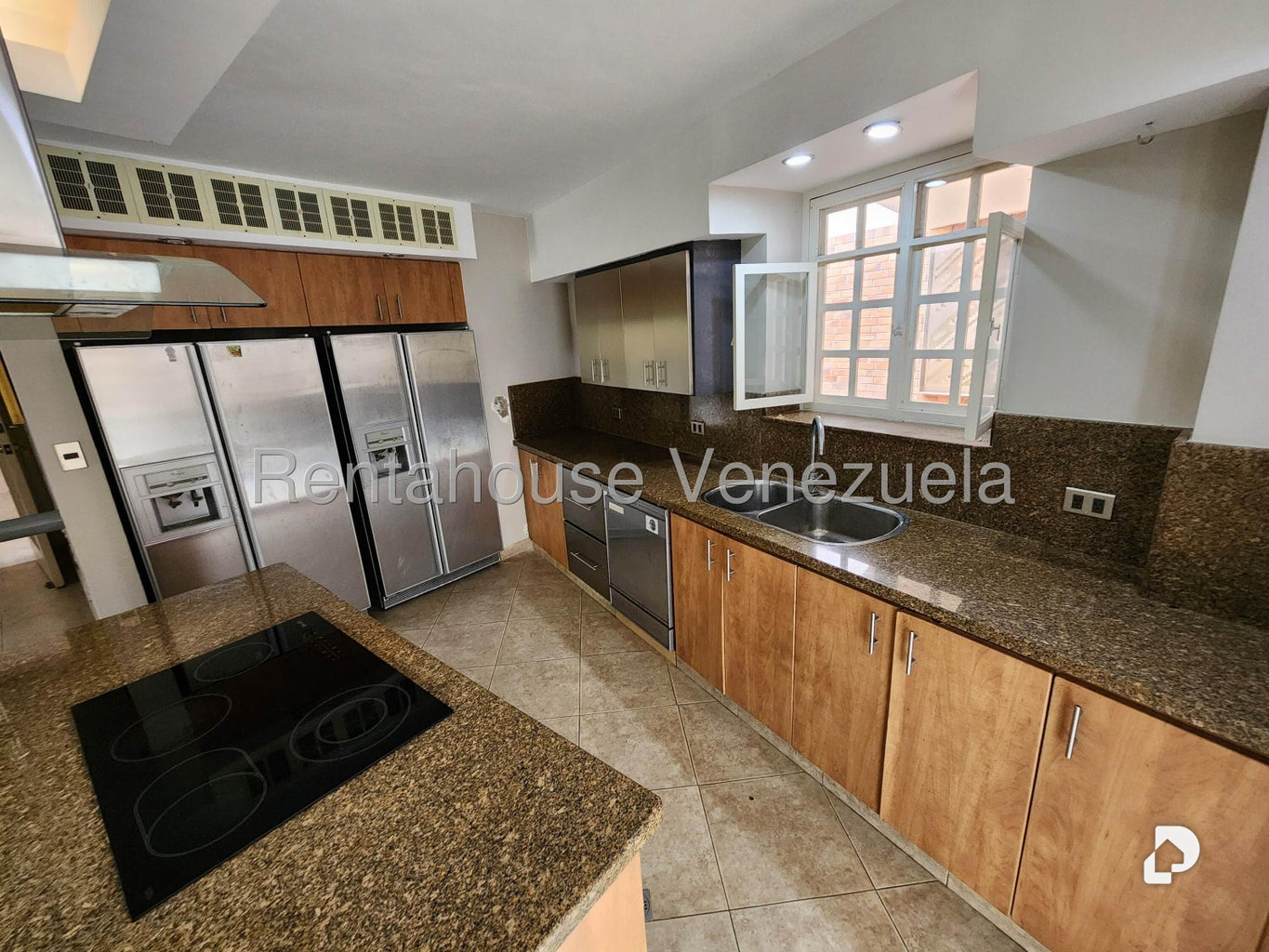 Casa en Colinas de Bello Monte, Caracas – 12
