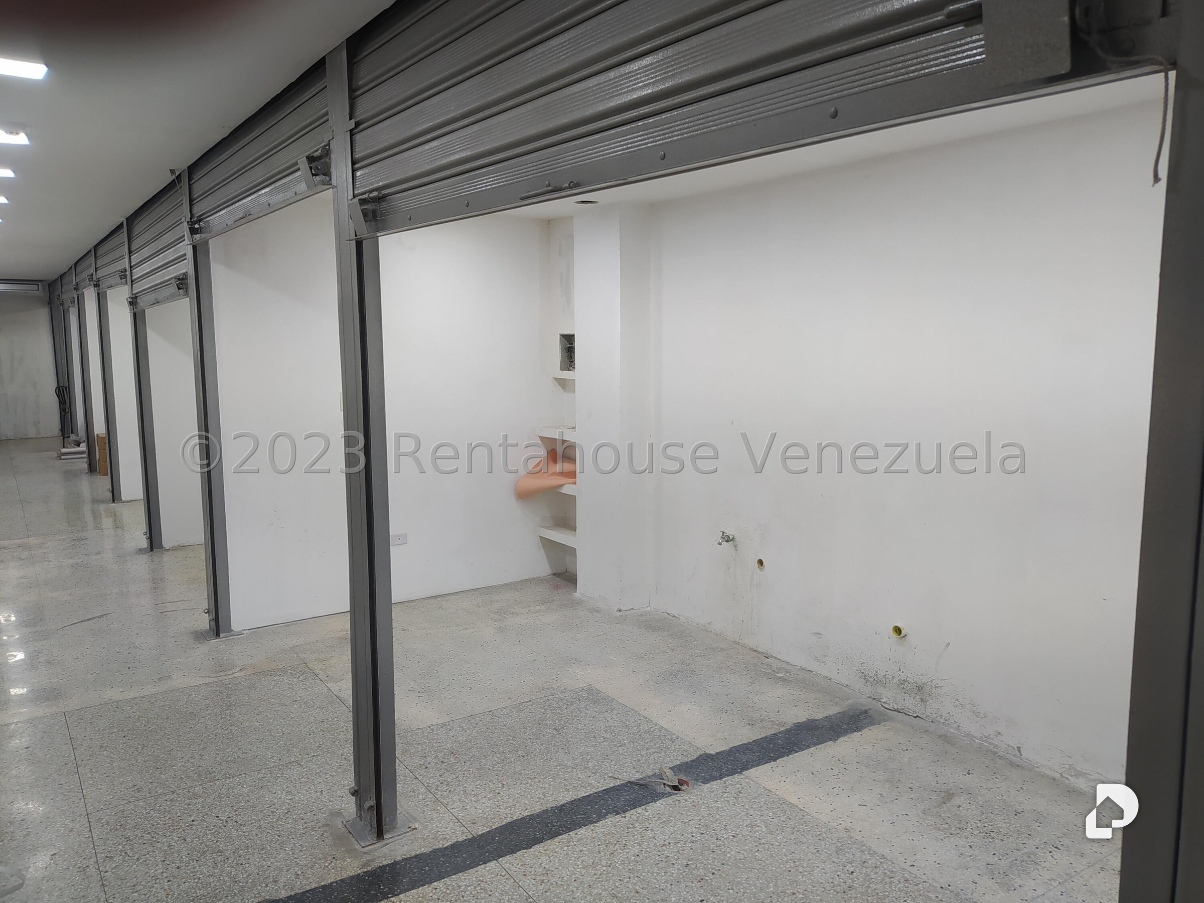 Local comercial en Centro, Caracas – 3