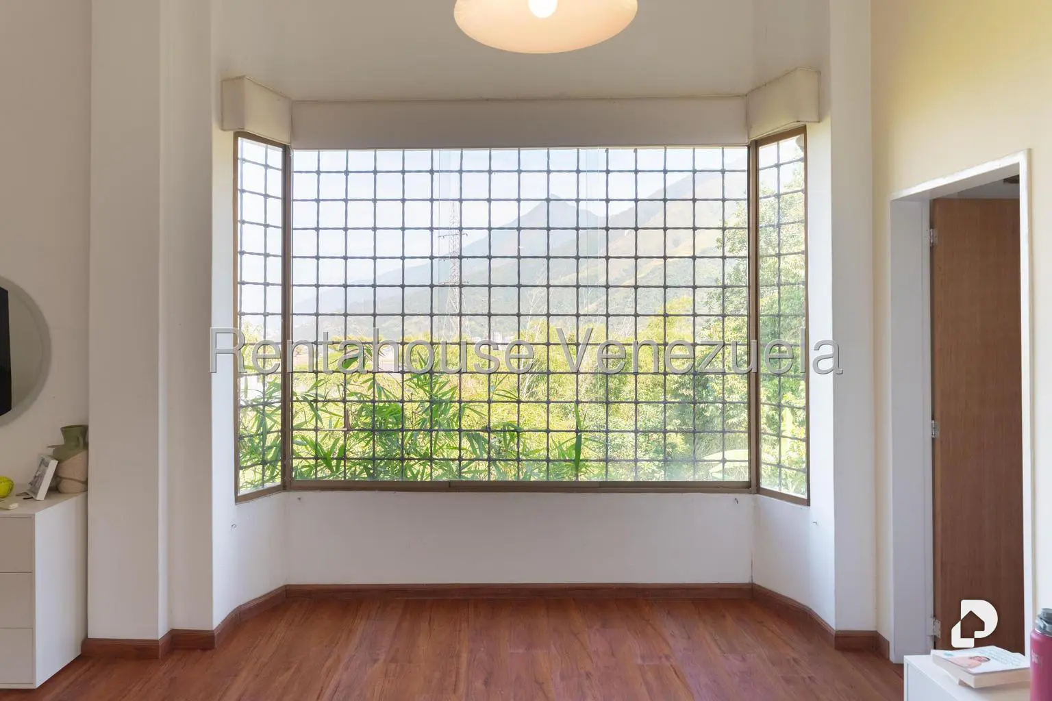Casa en Miranda, Caracas – 30