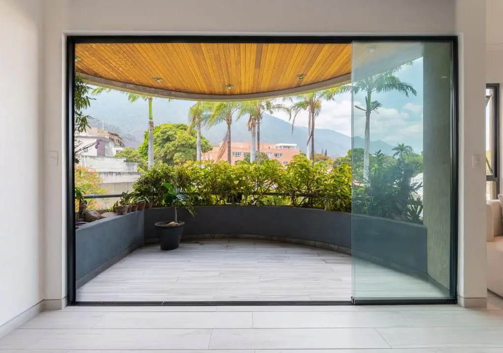 Apartment in Country Club, Caracas - 1