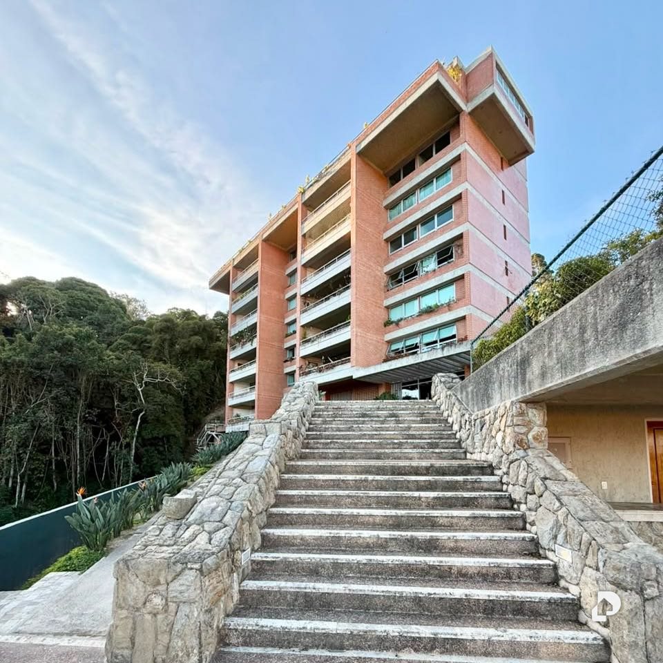 Apartamento en Oripoto, Caracas – 2