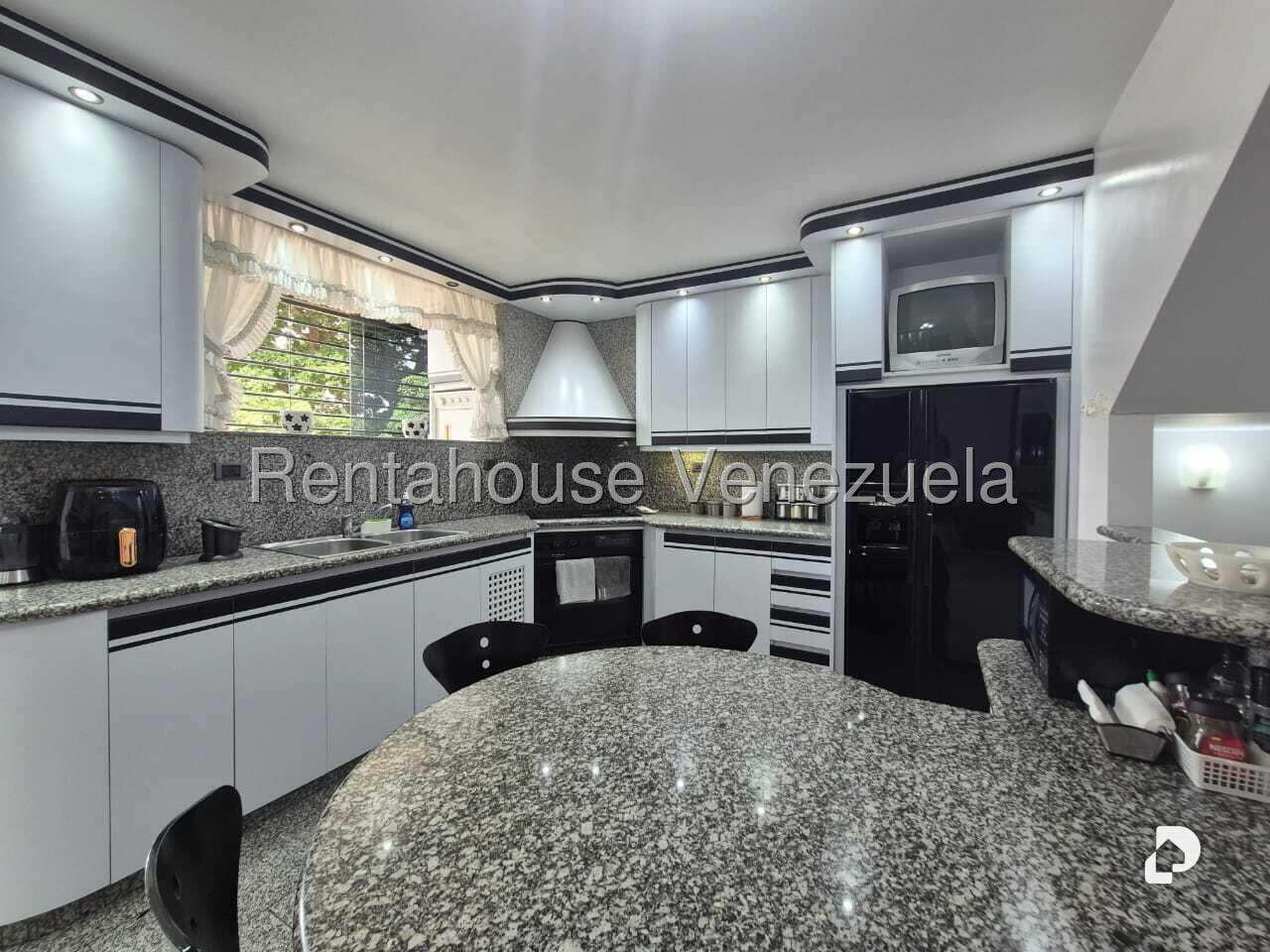 Casa en San Bernardino, Caracas – 21