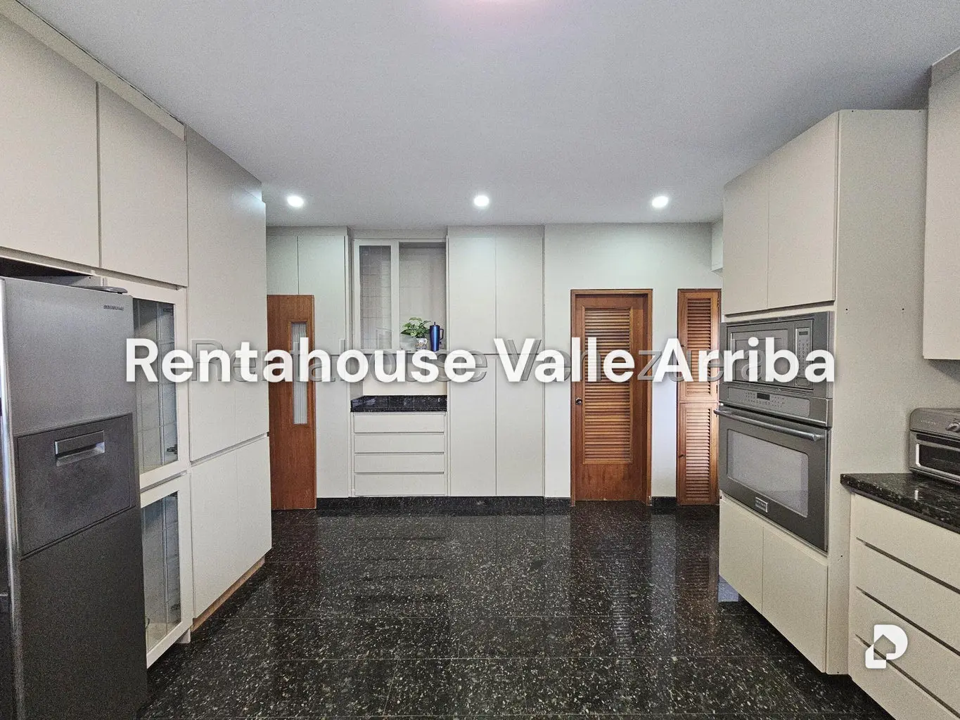 Casa en Macaracuay, Caracas – 15
