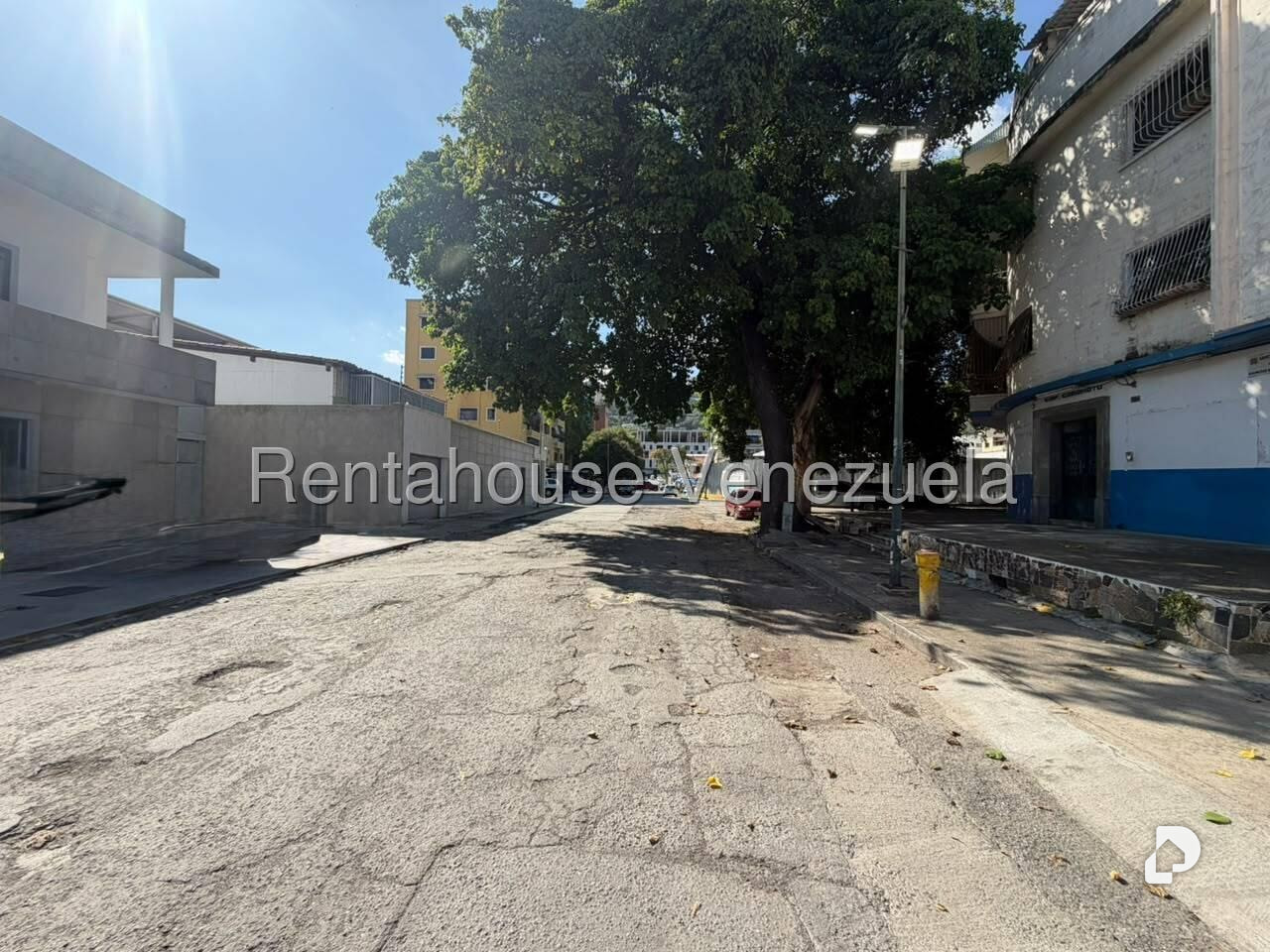 Local comercial en Santa Mónica, Caracas – 7