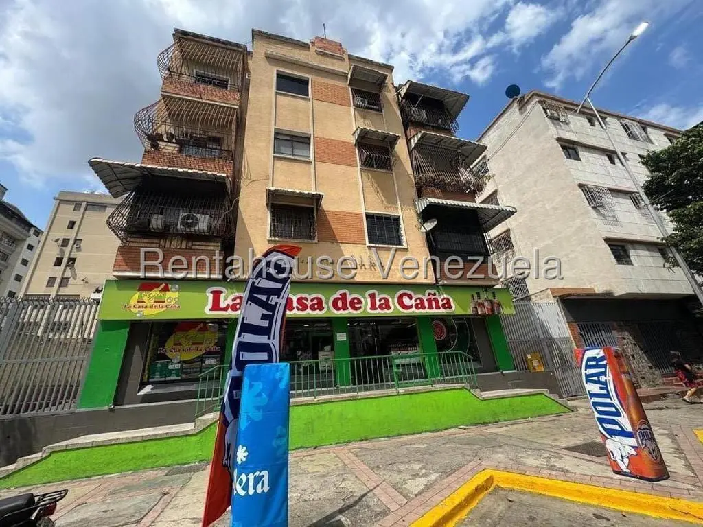 Apartamento en Las Acacias, Caracas - 1