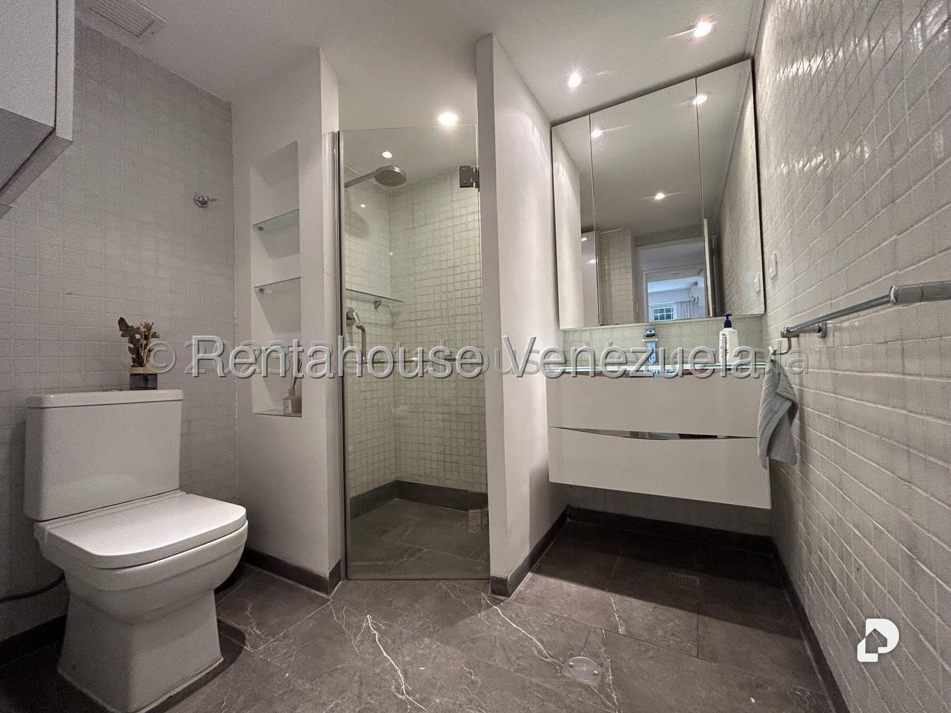 Apartamento en San Román, Caracas