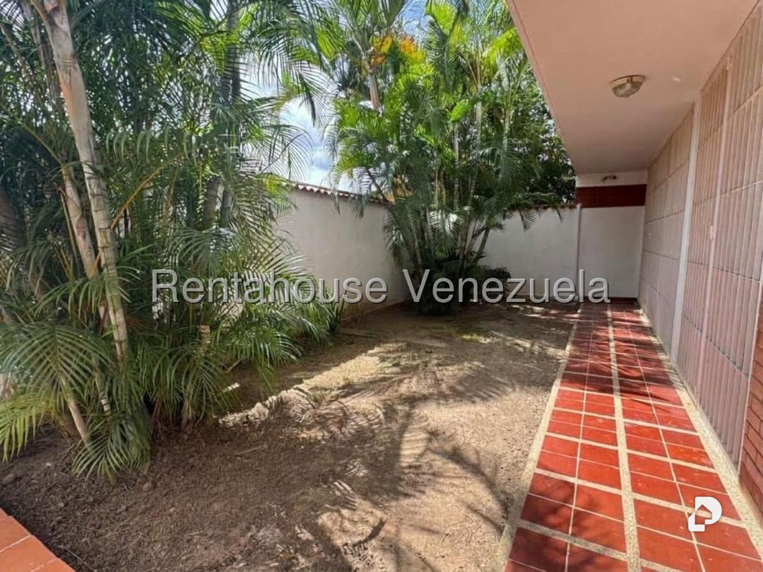 Casa en Alto Prado, Caracas – 4