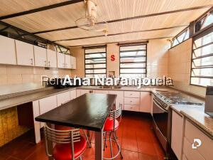 Casa en Prados del Este, Caracas – 21