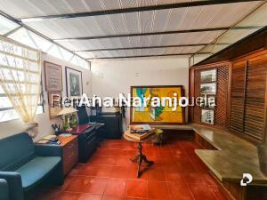 Casa en Prados del Este, Caracas – 18