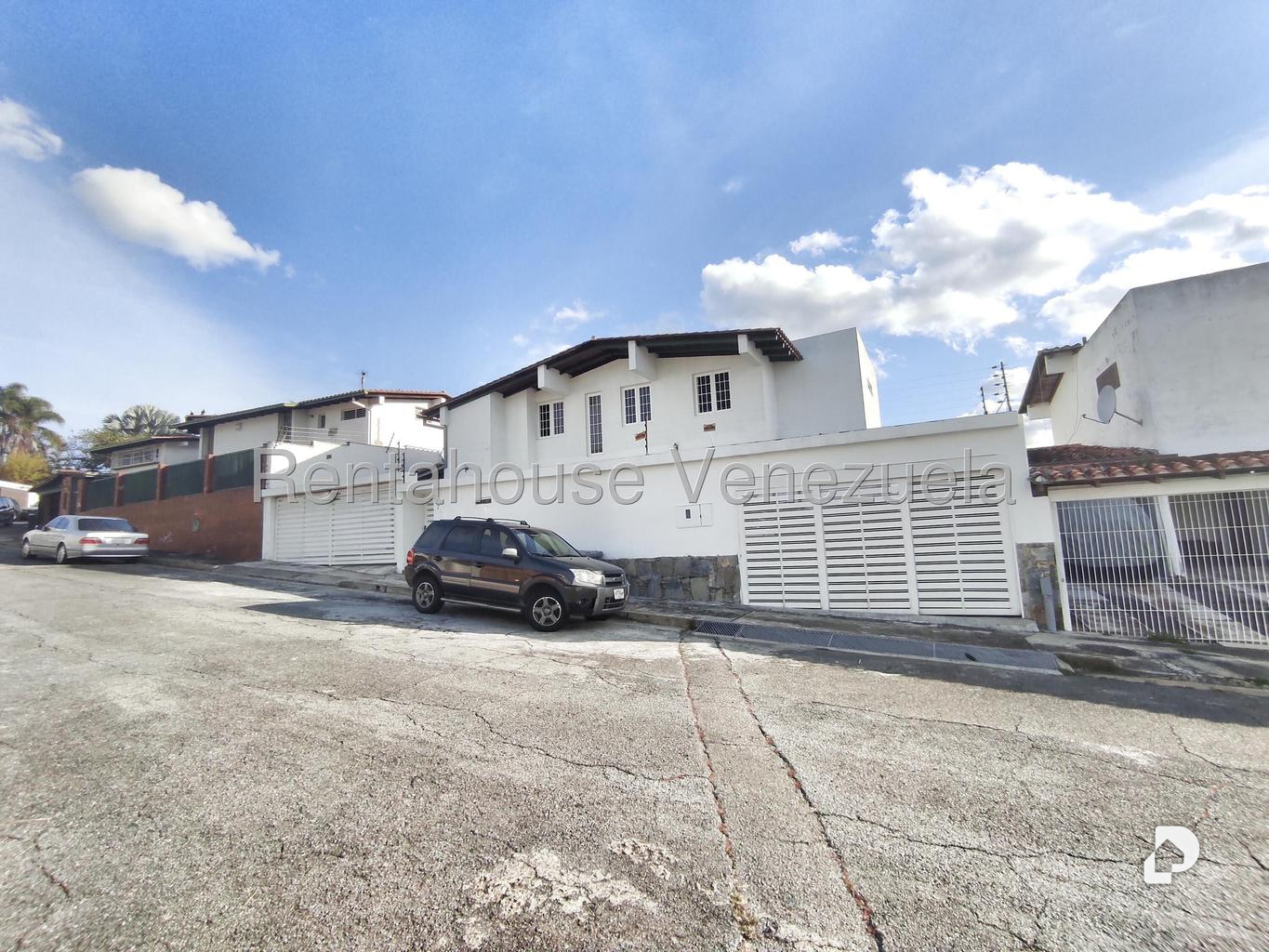 Casa en Santa Paula, Caracas – 1