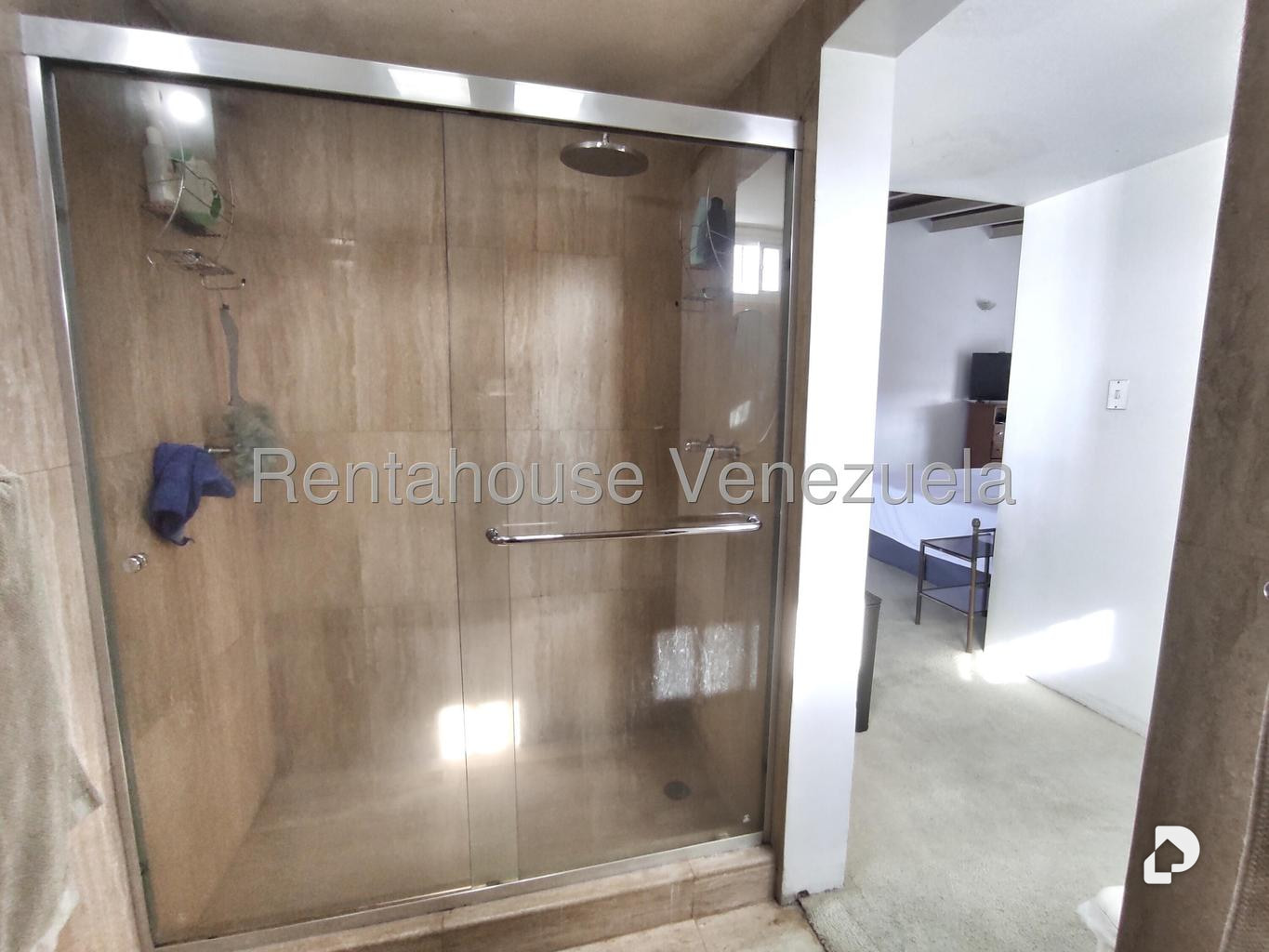Casa en Santa Paula, Caracas – 20