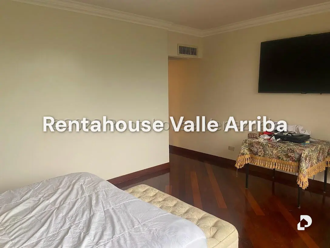 Apartamento en Colinas de Valle Arriba, Caracas – 24