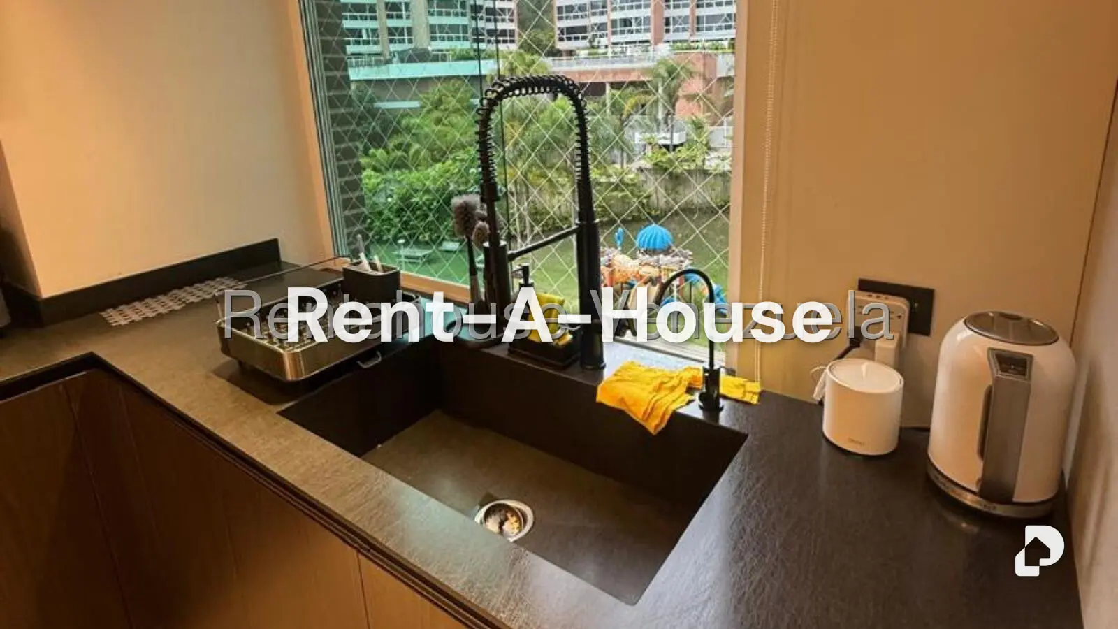 Apartamento en Solar del Hatillo, Caracas – 12