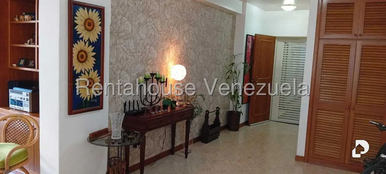 Apartamento en Altamira, Caracas – 3