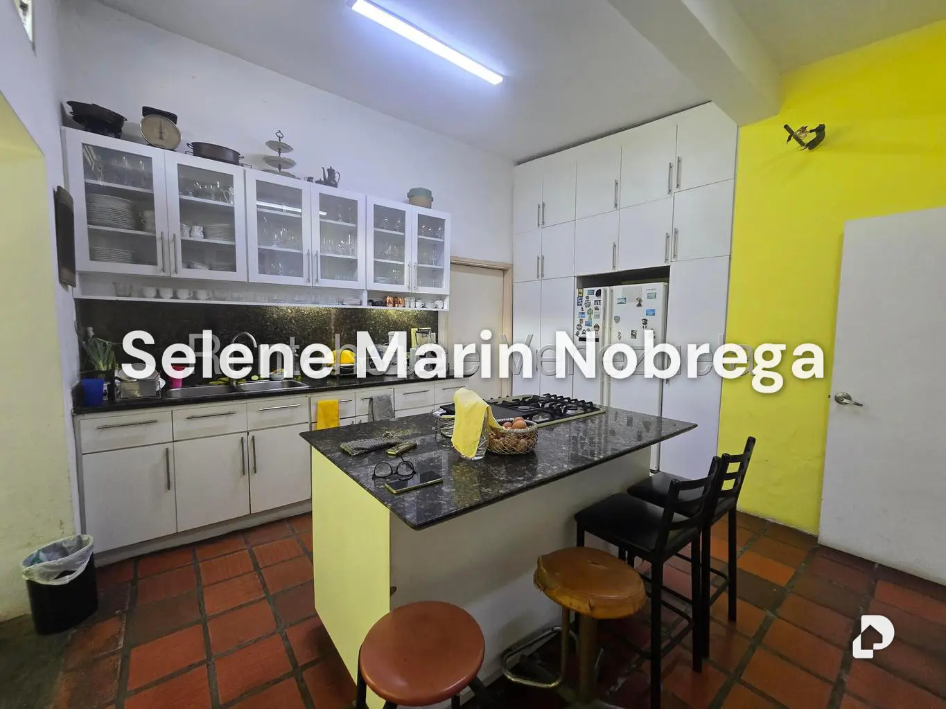 House in La Floresta, Caracas – 11
