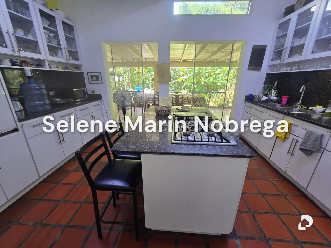 House in La Floresta, Caracas – 13