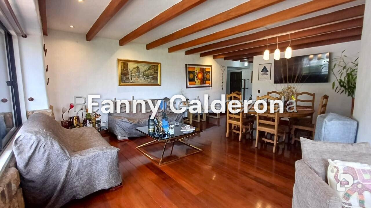 Apartamento en La Florida, Caracas – 11