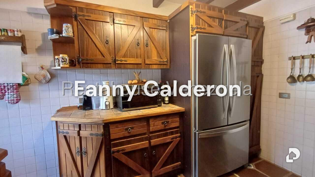 Apartamento en La Florida, Caracas – 13